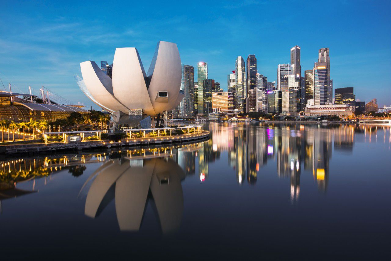 Singapore - Singapore<br>+65 6672 9400